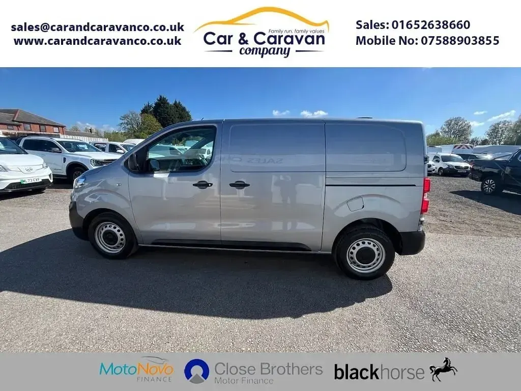 Second-hand Vauxhall Vivaro S 2022 Gri Monovolum