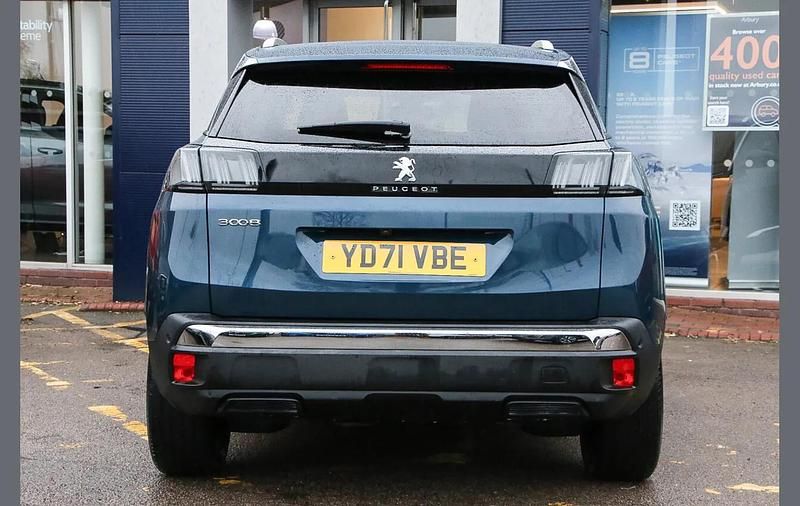Used Peugeot 3008 Allure Premium 129 HP (94 kW) 2021 Blue SUV