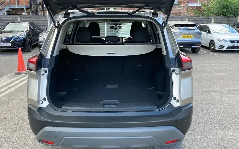 Used Nissan X-Trail N-Connecta 213 HP (156 kW) 2026 SUV