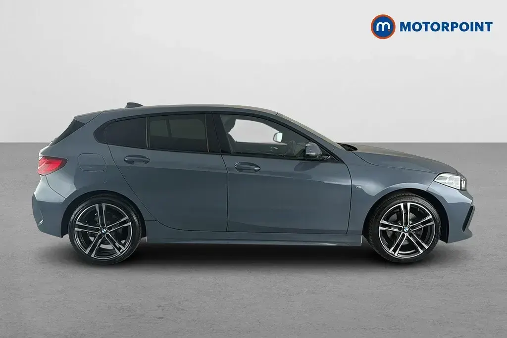 Used BMW 118 M Sport 136 HP (100 kW) 2023 Blue Hatchback