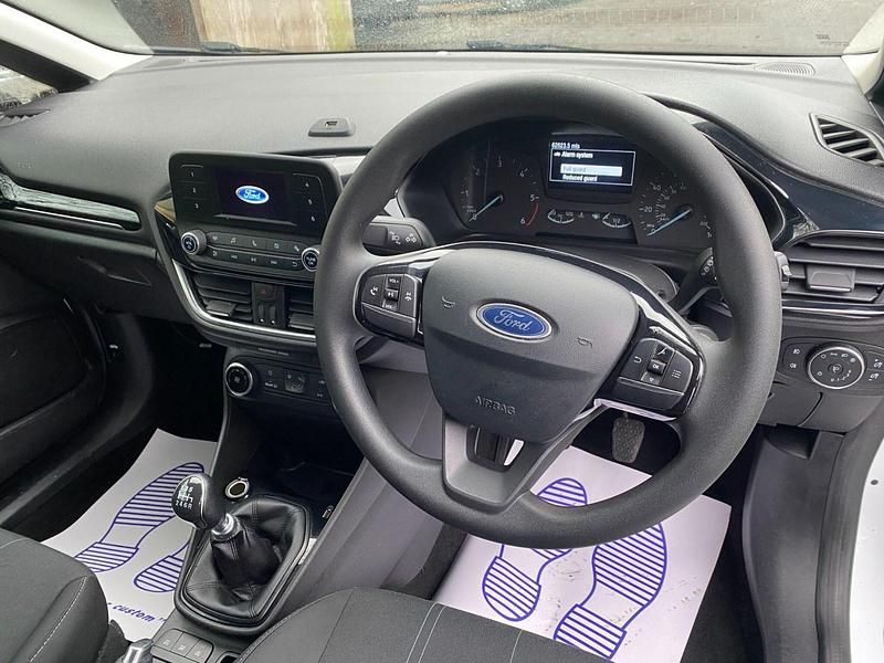 Used Ford Fiesta S 2019 White Hatchback