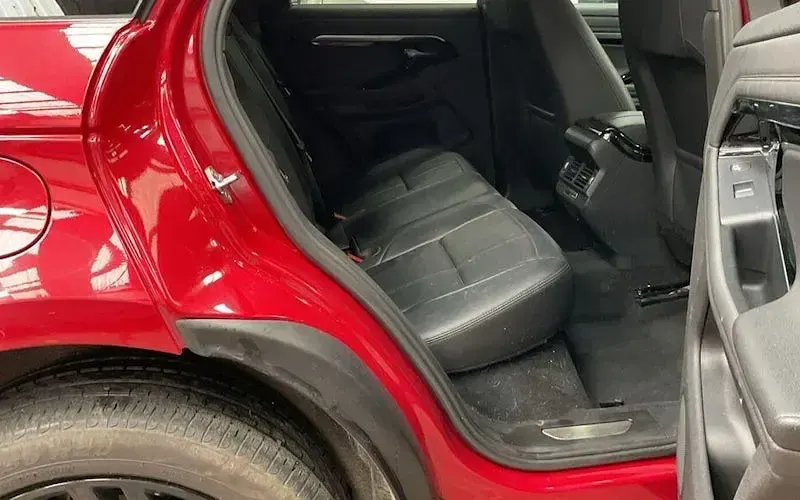 Käytetty Land Rover Range Rover evoque SE Dynamic 207 HP (152 kW) 2023 Katumaasturi