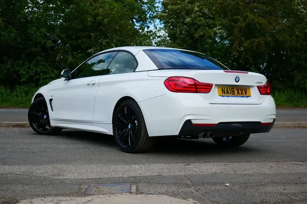 Used BMW 420 Cabriolet M Sport 184 HP (135 kW) 2018 White Cabriolet