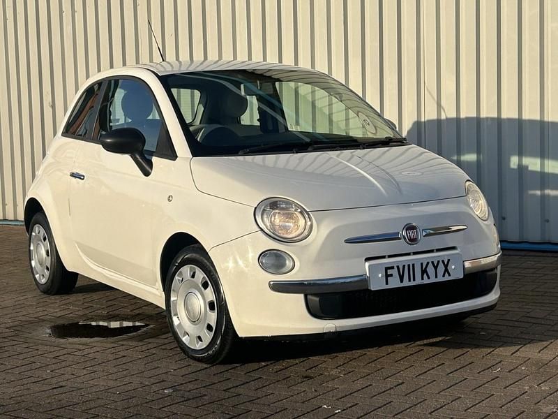 Used Fiat 500 Pop 69 HP (50 kW) 2011 White Hatchback
