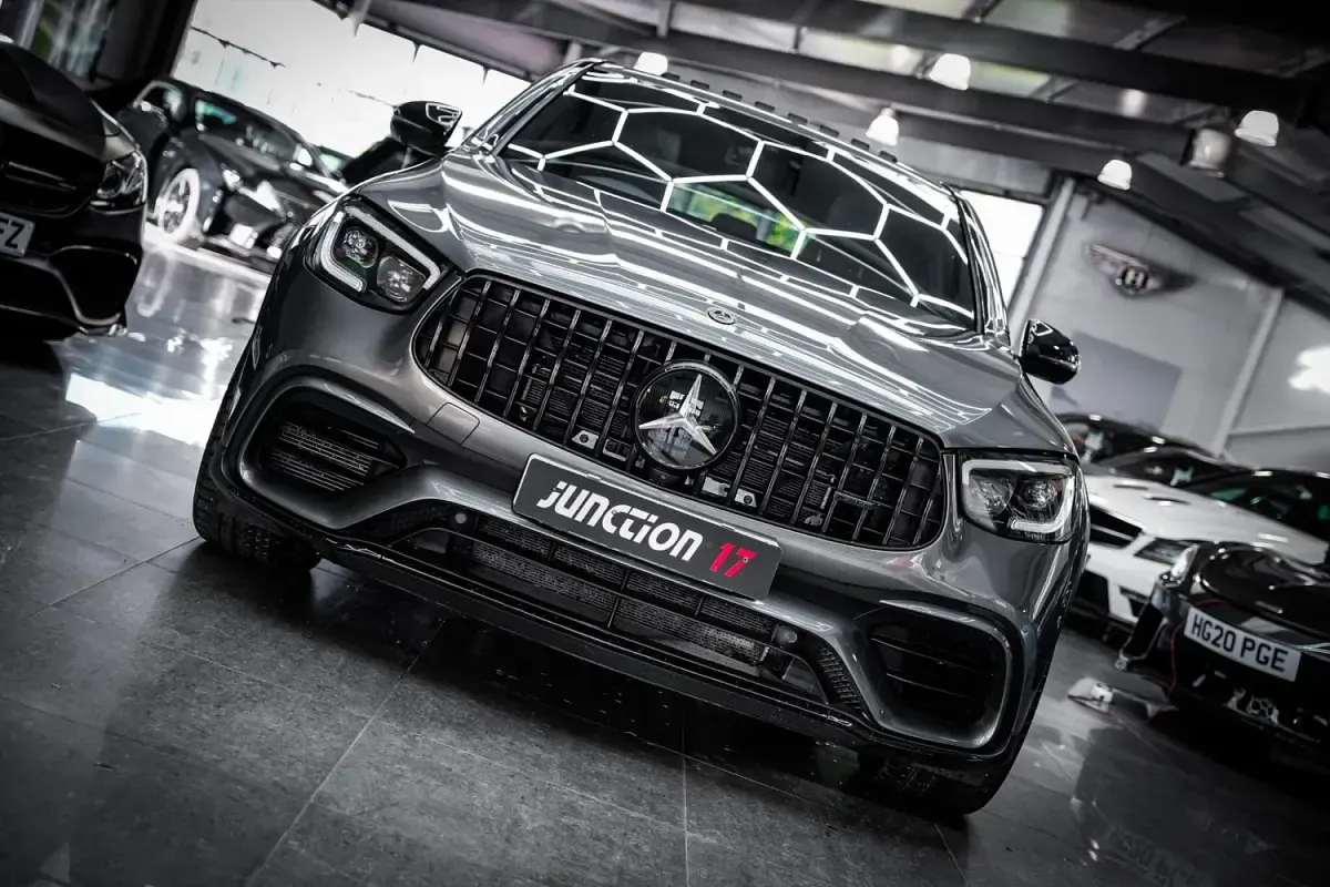 Używany Mercedes GLC63 AMG Premium Plus 2019 Szary Coupe
