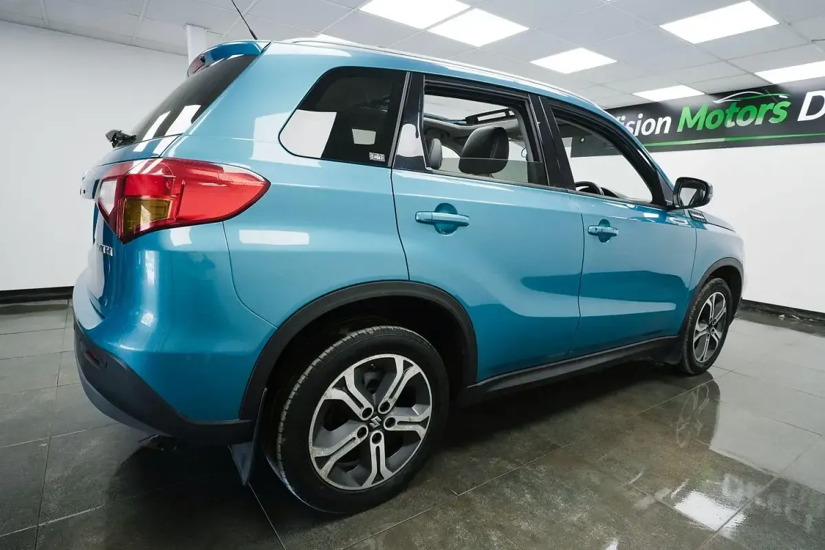 Used Suzuki Vitara SZ5 120 HP (88 kW) 2016 Turquoise SUV
