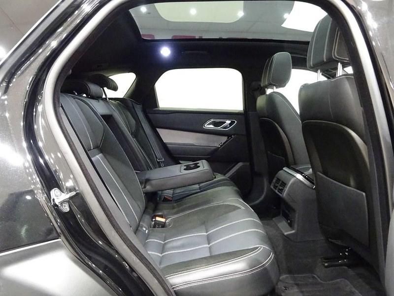 Used Land Rover Range Rover Velar R-Dynamic 240 HP (176 kW) 2018 Black SUV