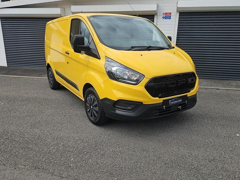 Used Ford Transit Custom 130 HP (95 kW) 2018 Yellow Van