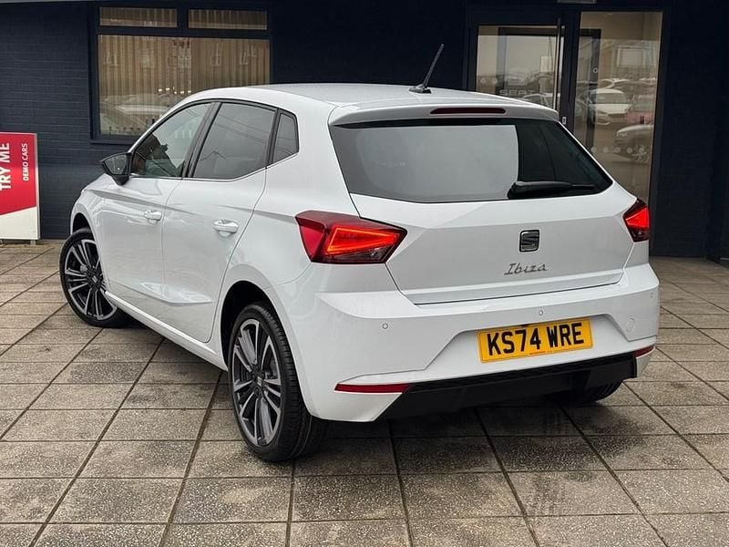 Used Seat Ibiza XCELLENCE Lux 115 HP (84 kW) 2025 White Hatchback