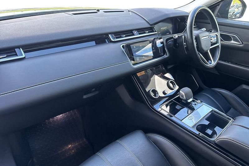 Used Land Rover Range Rover Velar HSE 204 HP (150 kW) 2021 Black SUV