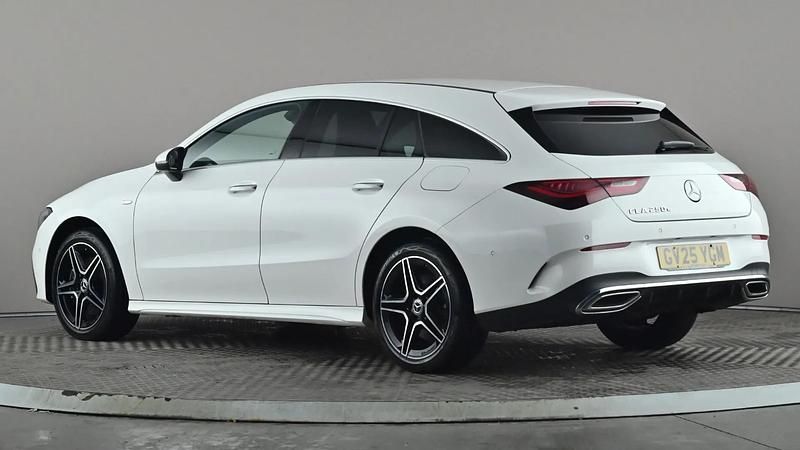 Used Mercedes CLA250e Executive 218 HP (160 kW) 2025 White Sedan