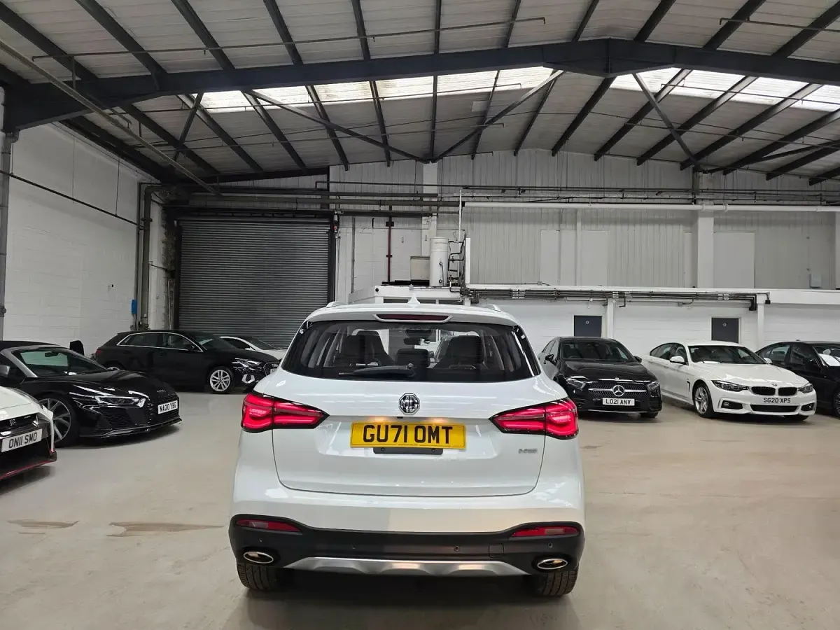 Used MG HS Exclusive 162 HP (119 kW) 2021 White SUV