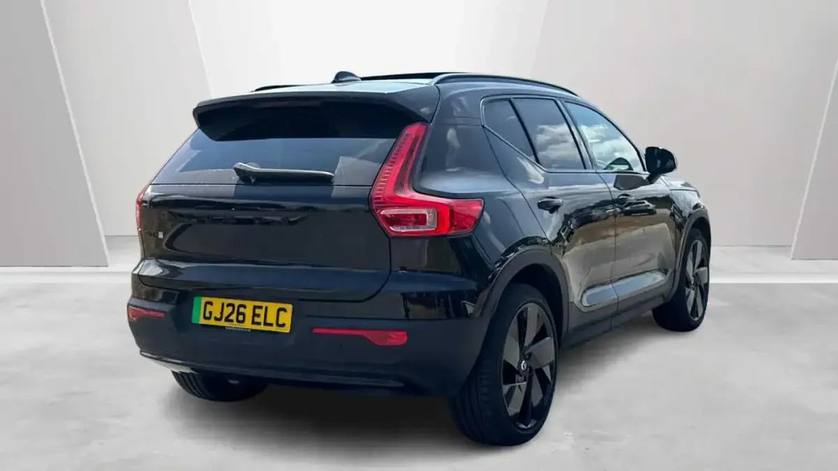 Used Volvo EX40 Ultra 182 kW (248 HP) 2026 SUV