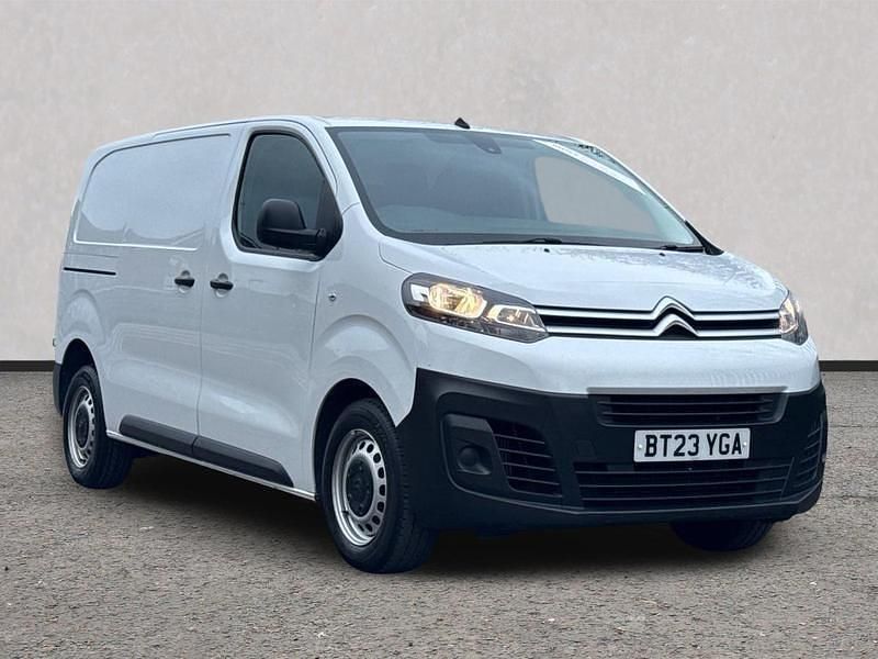 Usado Citroën Dispatch 2023 Branco Monovolume