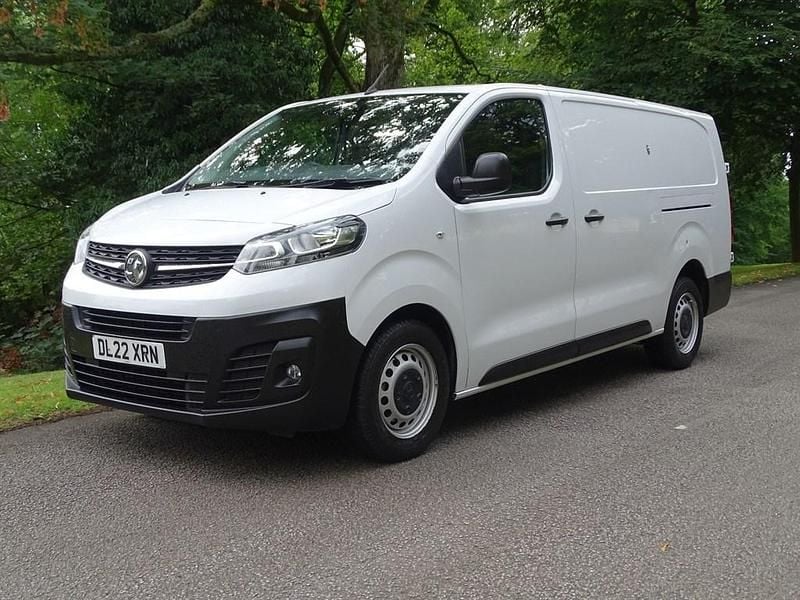 White Used 2022 Vauxhall Vivaro Van | £12,795 (Good price) - Image 1/4