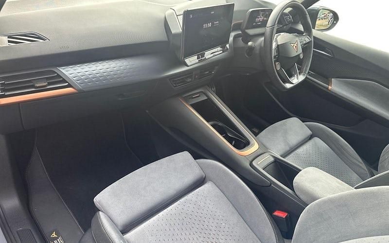 Used Cupra Born e-Boost 169 kW (230 HP) 2024 Hatchback