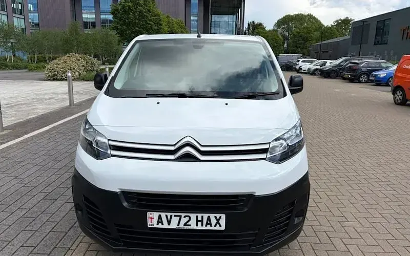 Used Citroën Dispatch 144 HP (105 kW) 2022 MPV