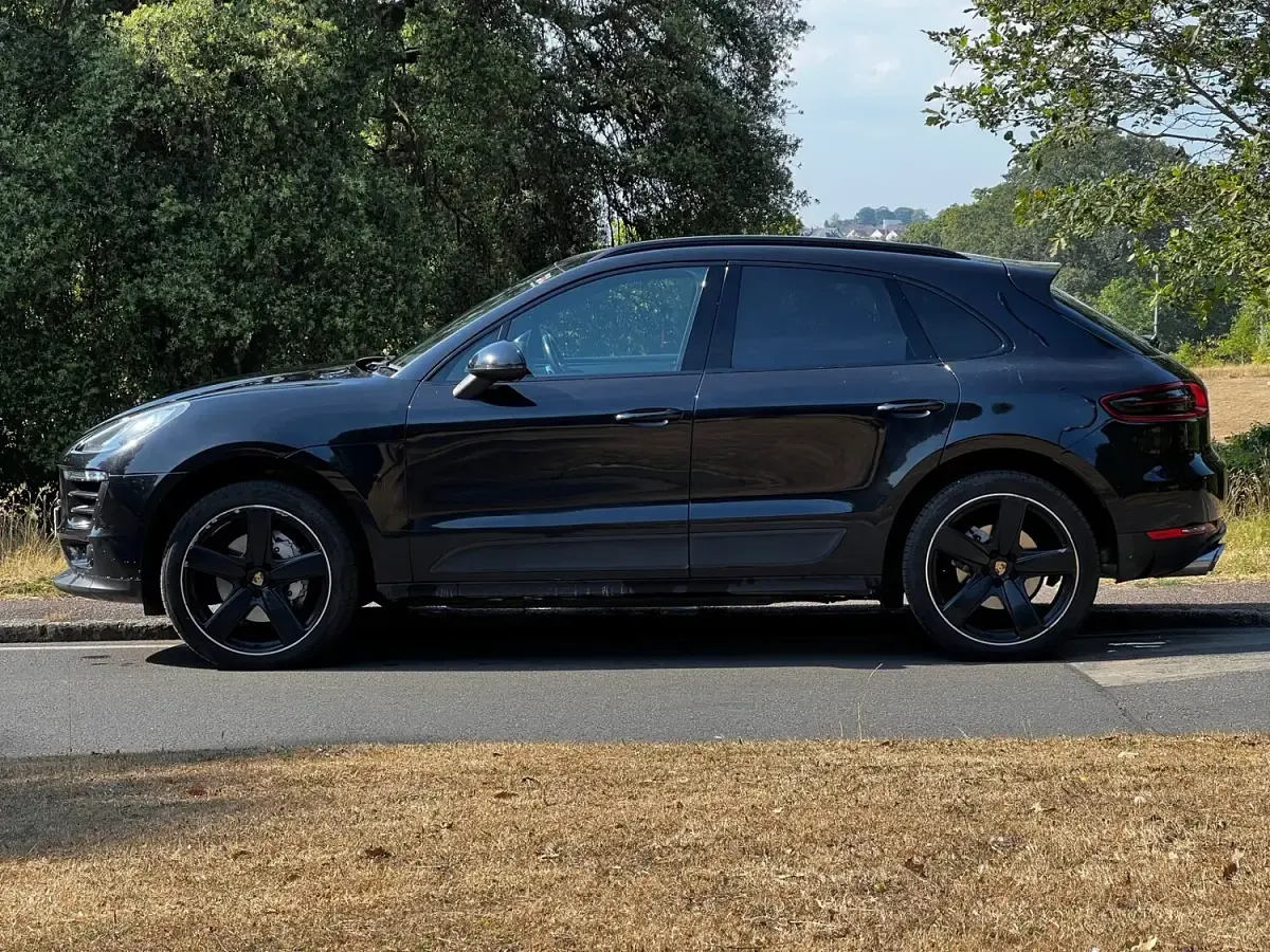 Used Porsche Macan S Diesel 2015 Black SUV