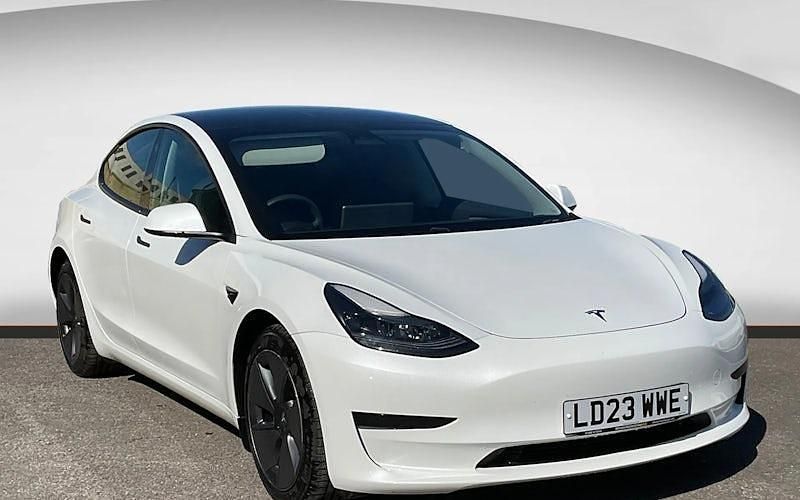 Used Tesla Model 3 RWD 208 kW (283 HP) 2023 White Sedan