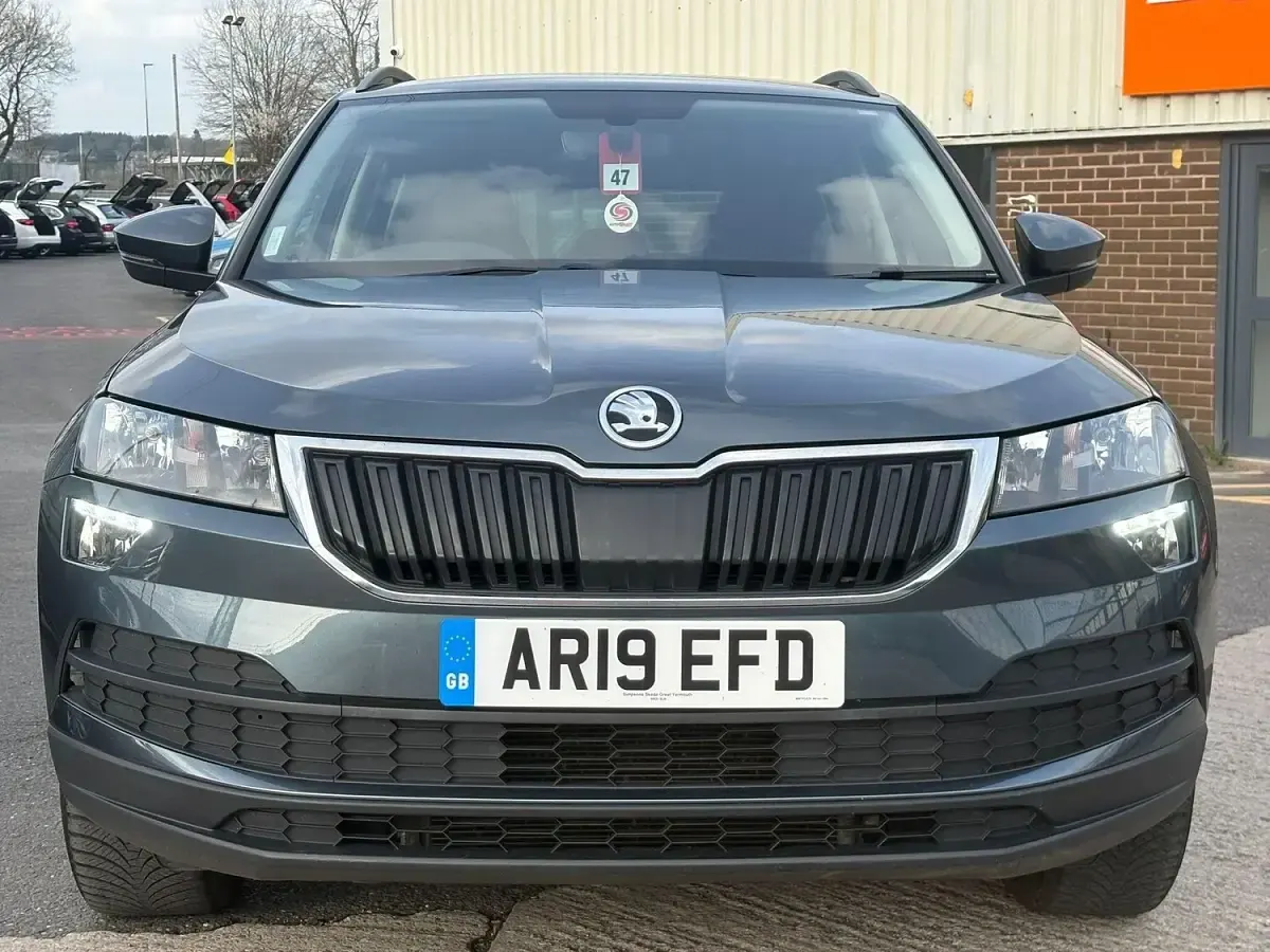 Used Skoda Karoq SE 115 HP (84 kW) 2019 Grey SUV