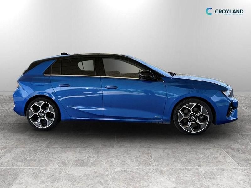Used Vauxhall Astra Ultimate 2023 Blue Hatchback