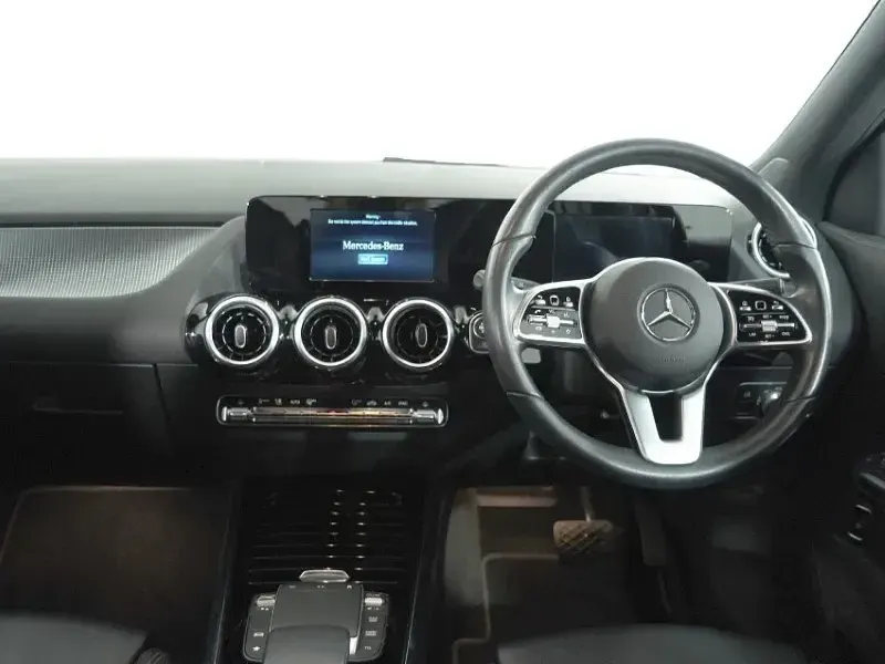 Used Mercedes GLA200 163 HP (119 kW) 2020 Grey SUV