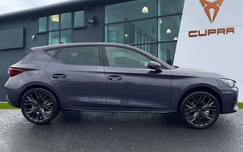 New Cupra Leon 150 HP (110 kW) 2025 Hatchback