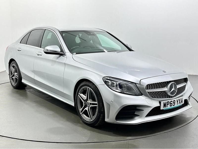 Usado Mercedes C200 AMG Line Premium 184 HP (135 kW) 2019 Sedan
