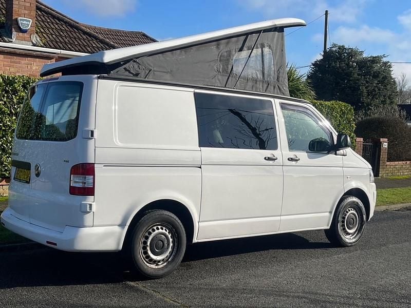 Used VW Transporter 130 HP (95 kW) 2010 White Van