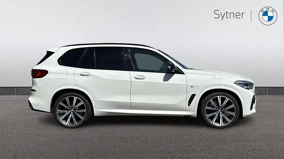 Used BMW X5 M Sport 261 HP (191 kW) 2019 White SUV