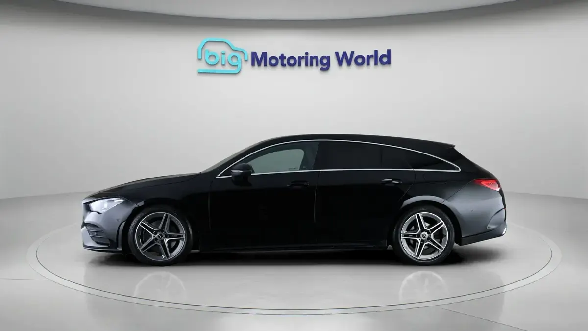 Used Mercedes CLA200 Shooting Brake AMG line 163 HP (119 kW) 2022 Black Estate