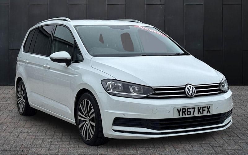 White Used 2017 VW Touran SE MPV | £12,795 (Fair price) - Image 1/3