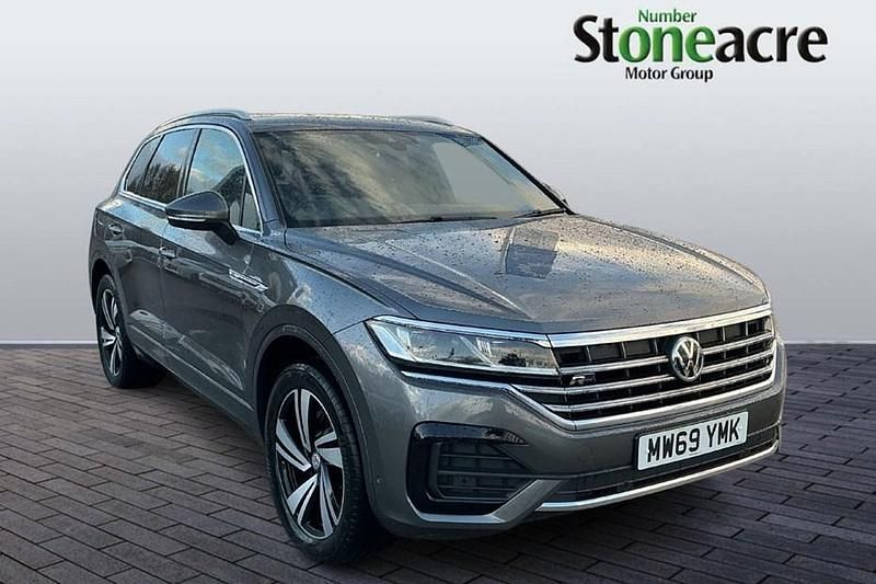 Grey Used 2019 VW Touareg R-line SUV | £27,389 (Fair price) - Image 1/1