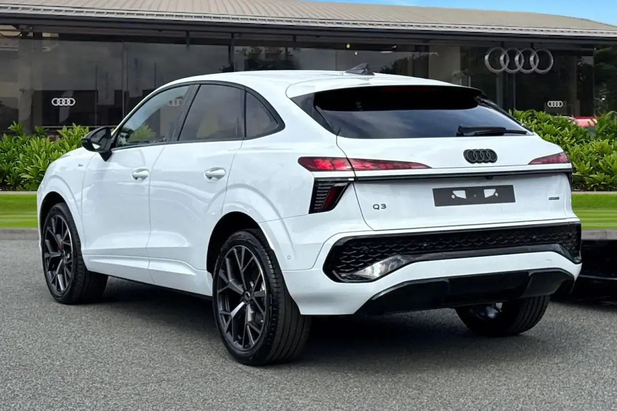 New Audi Q3 Sportback Design 204 HP (150 kW) 2026 White SUV