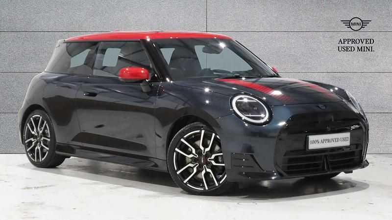 Used Mini Cooper Hatch 133 kW (181 HP) 2025 Grey Hatchback