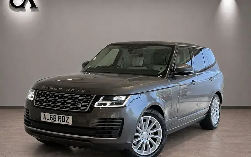 Used Land Rover Range Rover Vogue 275 HP (202 kW) 2018 Grey SUV