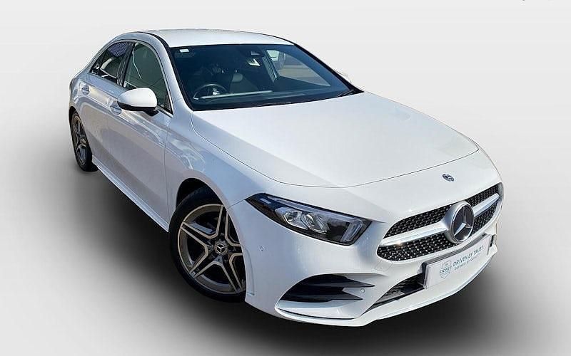Used Mercedes A180 AMG Line Premium 116 HP (85 kW) 2019 White Sedan