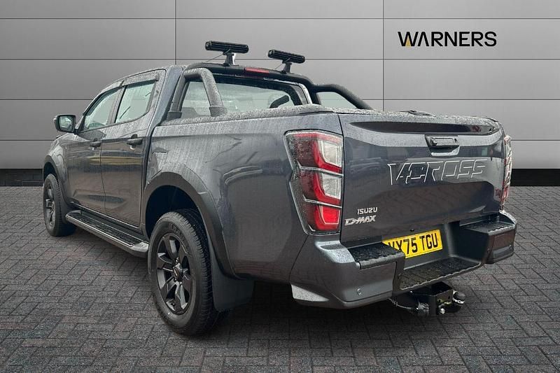 Used Isuzu D-Max 162 HP (119 kW) 2025 Grey Pickup
