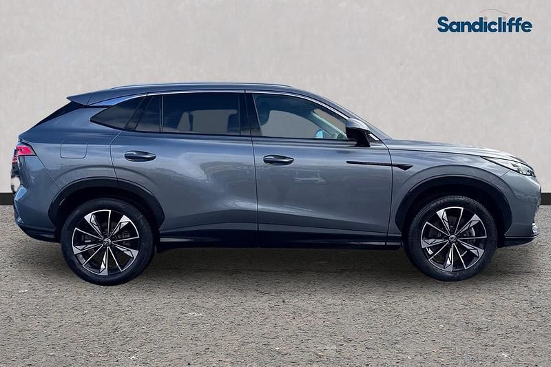 Used MG HS Trophy 224 HP (164 kW) 2024 Metallic  urban grey SUV