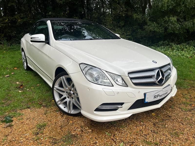White Used 2013 Mercedes E220 Cabriolet | £7,295 (Good price) - Image 1/4