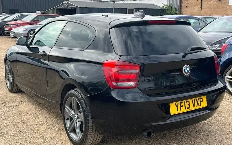 Used BMW 114 Sport Line 102 HP (75 kW) 2013 Black Hatchback