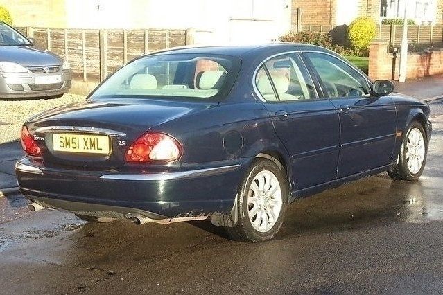 Usado Jaguar X-type 194 HP (142 kW) 2001 Sedan