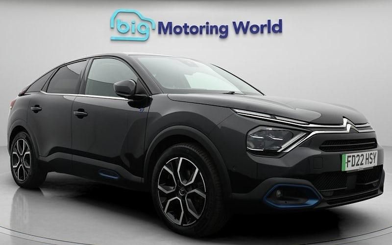 Used Citroën e-C4 Shine 100 kW (136 HP) 2022 Black Hatchback