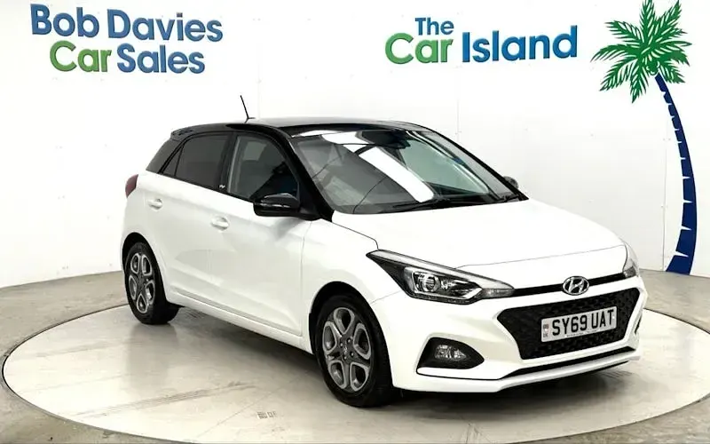 Used Hyundai i20 84 HP (61 kW) 2019 Hatchback