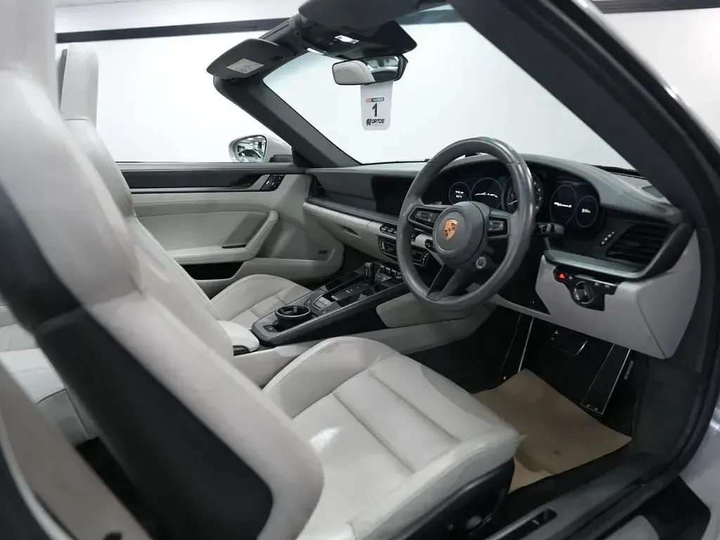 Used Porsche 911 2019 Grey Cabriolet