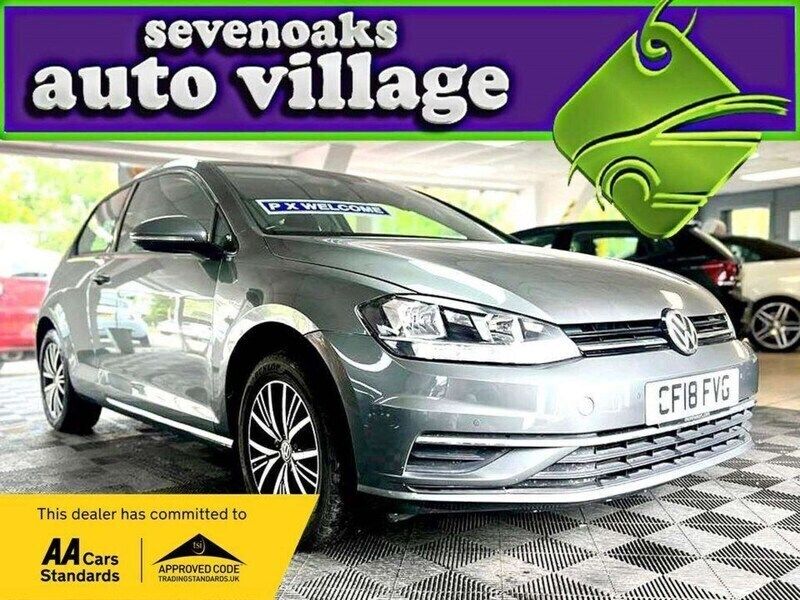 Grey Used 2018 VW Golf VII SE Hatchback | £10,495 (Super price) - Image 1/4