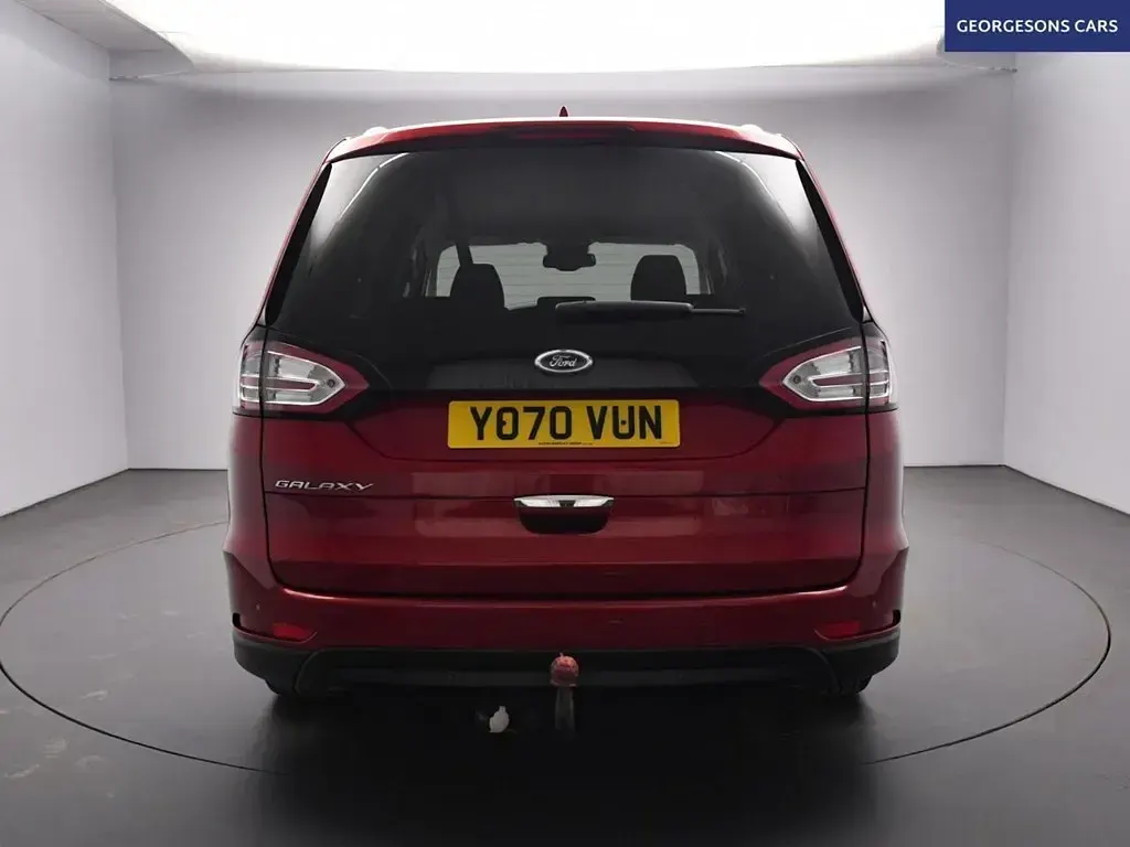 Usado Ford Galaxy Titanium 150 HP (110 kW) 2020 Vermelho Monovolume