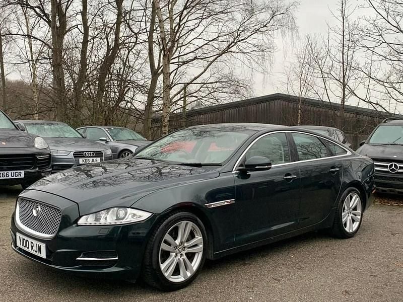 Used Jaguar XJ Portfolio 385 HP (283 kW) 2010 Green Sedan