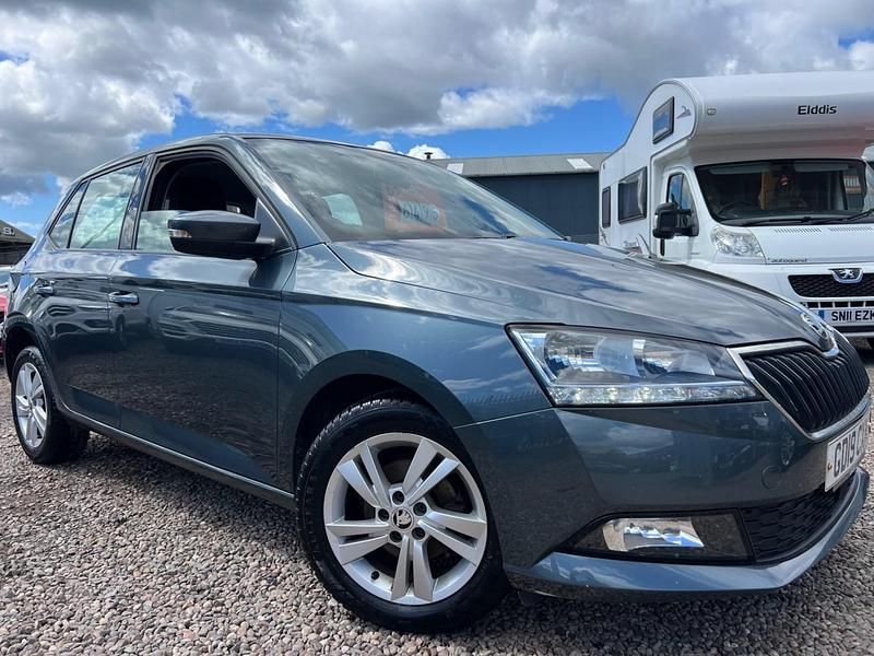 Used Skoda Fabia SE 95 HP (69 kW) 2019 Grey Hatchback