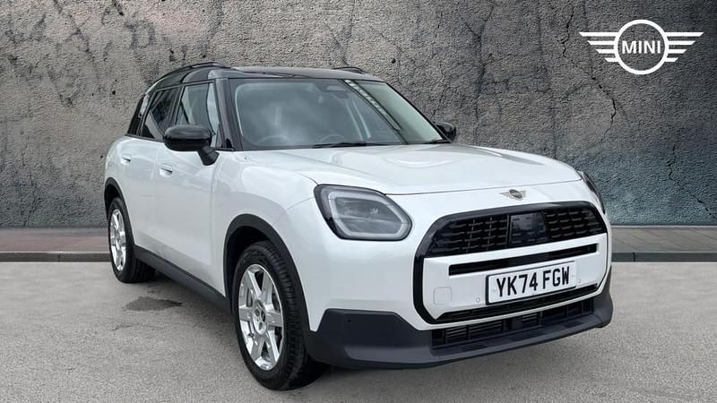 White Used 2025 Mini Countryman SUV | £31,880 (Fair price) - Image 1/4